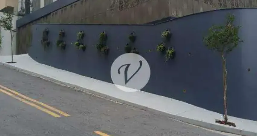 Sala Comercial 26,02 m² em Vila Gilda, Santo André - Aluguel R$ 2.700