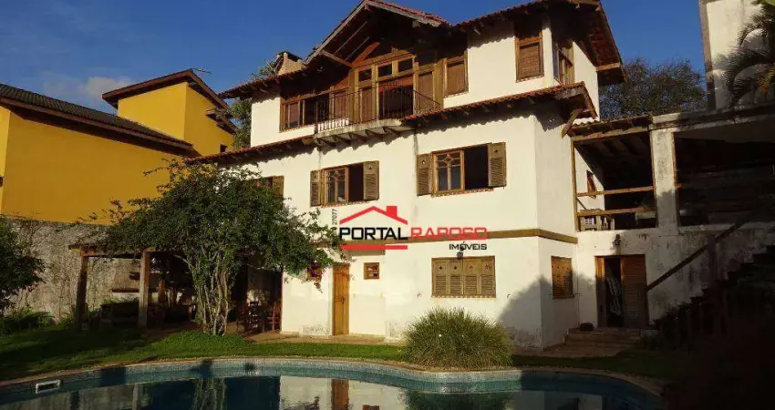 Casa com 3 dormitórios à venda, 356 m² por R$ 1.595.000,00 - Granja Viana - Carapicuíba/SP