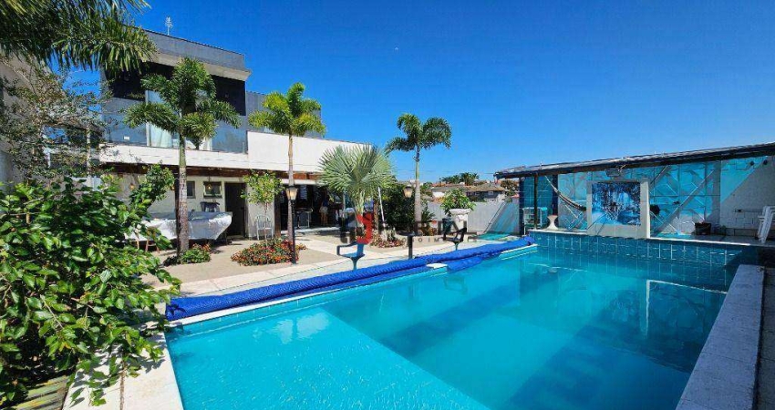Casa com 4 dormitórios à venda, 270 m² por R$ 3.800.000,00 - Granja Viana - Cotia/SP