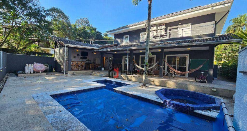 Casa com 4 dormitórios à venda, 357 m² por R$ 2.580.000,00 - Granja Viana - Carapicuíba/SP