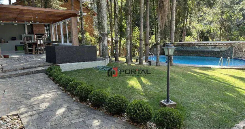 Casa com 6 dormitórios à venda, 800 m² por R$ 3.800.000,00 - Granja Viana - Carapicuíba/SP