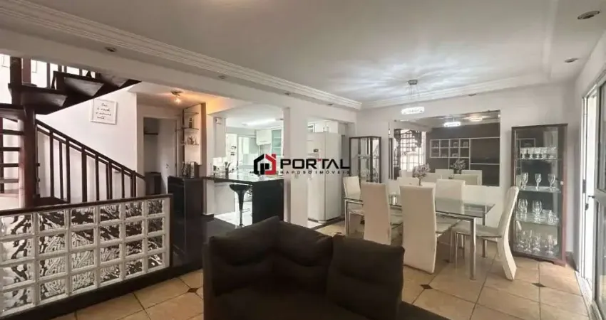 Casa em condomínio fechado com 4 quartos à venda na Estrada Aldeia, 207, Granja Viana, Cotia