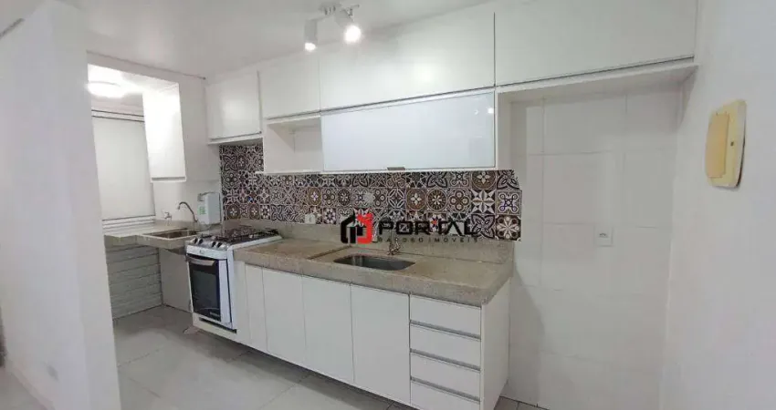Apartamento com 2 dormitórios à venda, 60 m² por R$ 349.000,00 - Granja Viana - Carapicuíba/SP