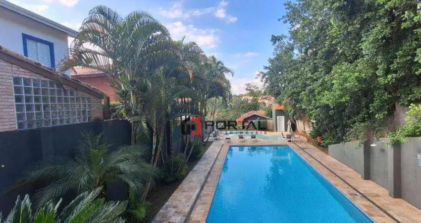 Casa com 4 quartos à venda, 165 m² por R$ 960.000 - Granja Viana - Jandira/SP