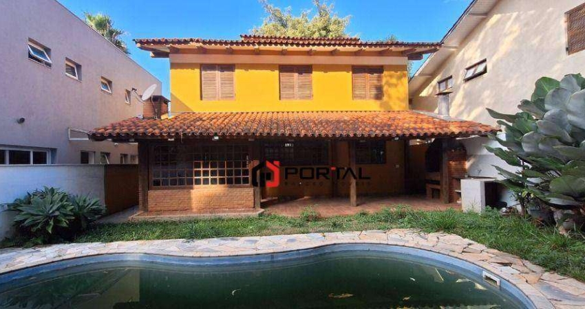 Casa com 3 quartos, 200 m² - venda por R$ 1.500.000 ou aluguel por R$ 7.916/mês - Granja Viana - Cotia/SP