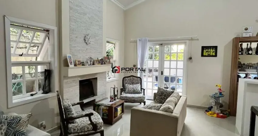 Casa em condomínio fechado com 4 quartos à venda na Estrada Fazendinha, 4071, Granja Viana, Carapicuíba