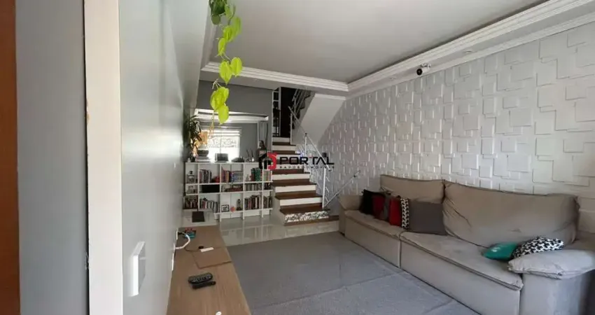 Casa em condomínio fechado com 3 quartos à venda na Estrada Manoel Lages do Chao, 295, Jardim Caiapia, Cotia