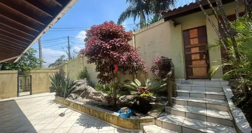 Casa com 4 quartos à venda na Avenida São Camilo, 3, Nova Fazendinha, Carapicuíba