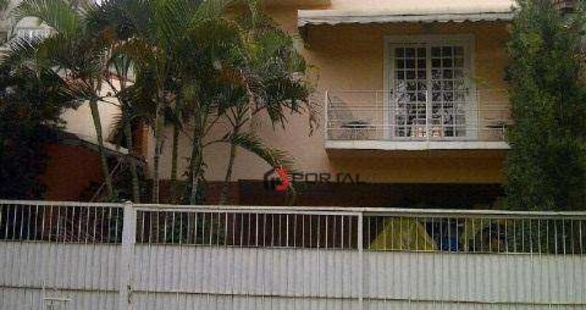 Casa com 3 dormitórios à venda, 200 m² por R$ 1.200.000,00 - Granja Viana - Carapicuíba/SP