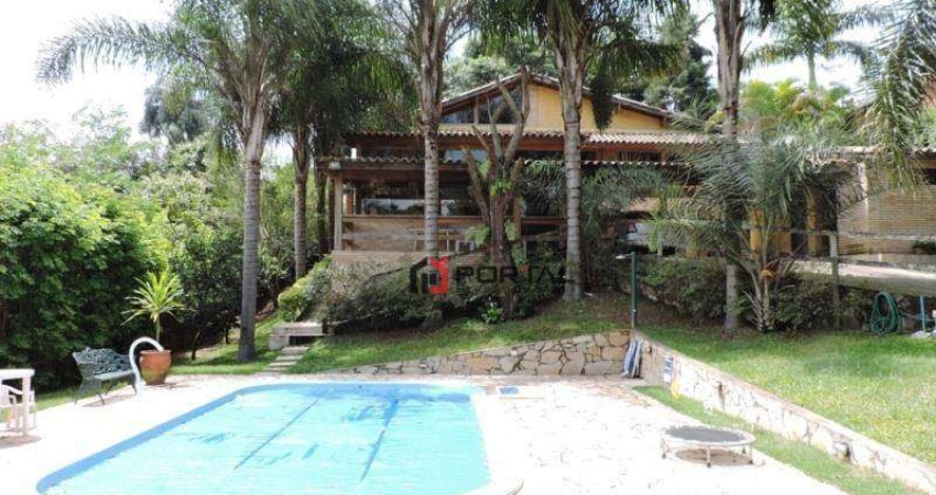 Casa com 5 dormitórios à venda, 530 m² por R$ 1.690.000,00 - Granja Viana - Carapicuíba/SP