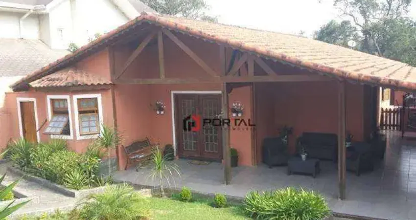 Casa com 3 dormitórios à venda, 400 m² por R$ 1.100.000,00 - Granja Viana - Jandira/SP