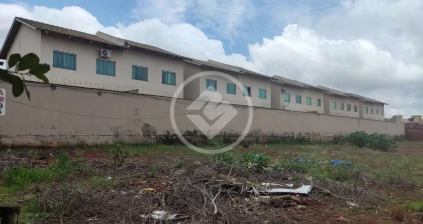 Incrível lote de 1600m2 localizado em uma das principais avenidas da região. codigo: 97169