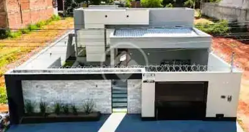 CASA PADRAO MEDIO RESIDENCIAL RAVENA SENADOR CANEDO codigo: 125985