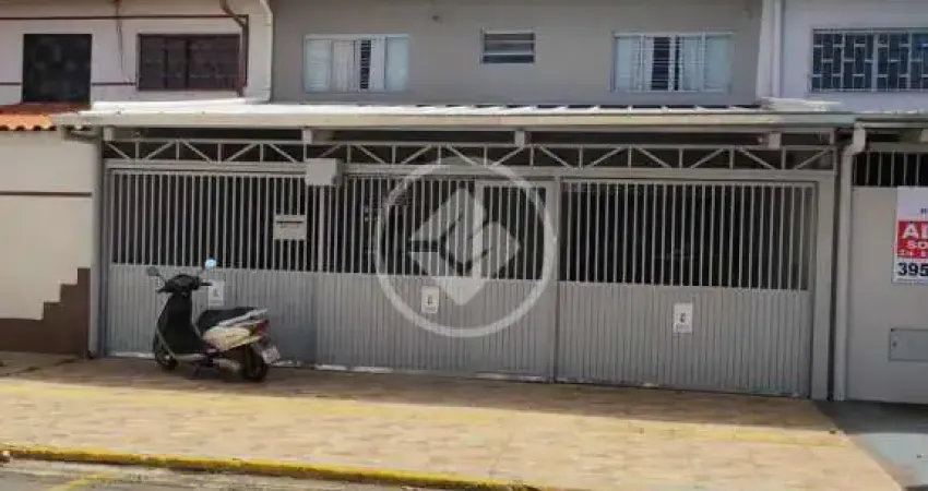 Casa/sobrado 3 quartos e suíte no setor universitário codigo: 157317