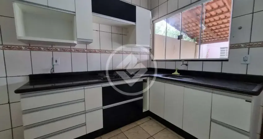 Casa com 3 quartos à venda na Avenida Abaeté, Jardim Helvécia, Aparecida de Goiânia