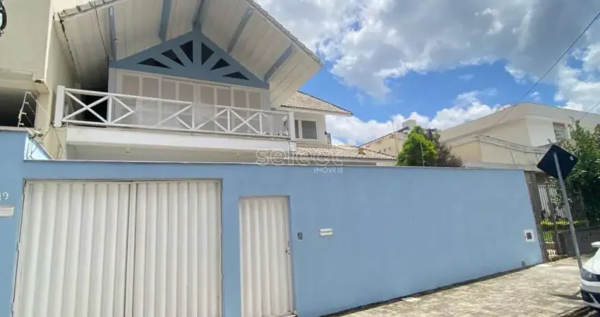Casa com 6 quartos à venda na Rua Professor Teodoro Coelho, Bairu, Juiz de Fora
