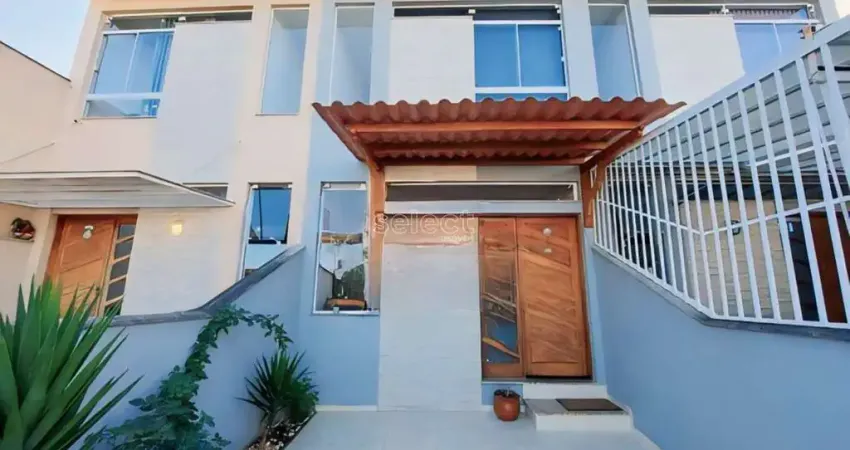 Maravilhosa casa duplex de 120m² à venda no bairro Aeroporto