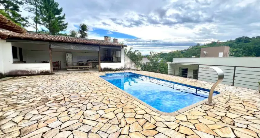 Casa com 5 quartos à venda na Rua Florianópolis, 120, Parque Jardim da Serra, Juiz de Fora