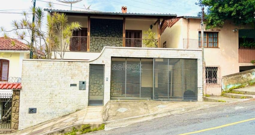 Casa 3 quartos - Passos