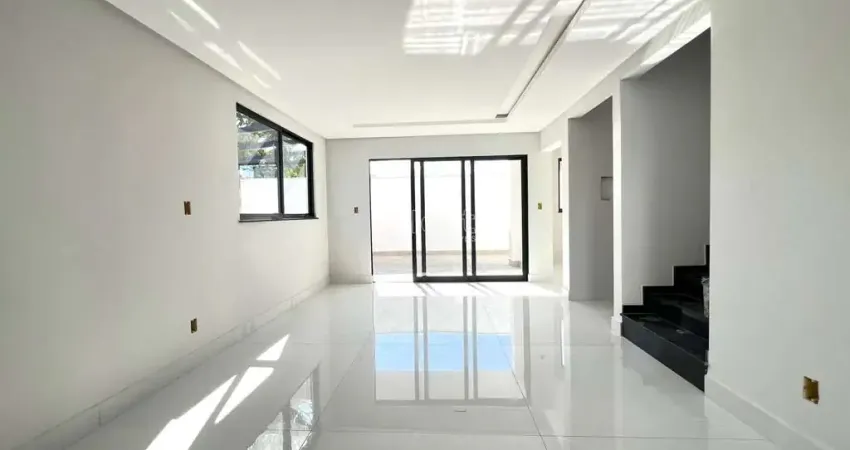 Casa em condomínio fechado com 3 quartos à venda na Rua Florianópolis, Nova Califórnia, Juiz de Fora