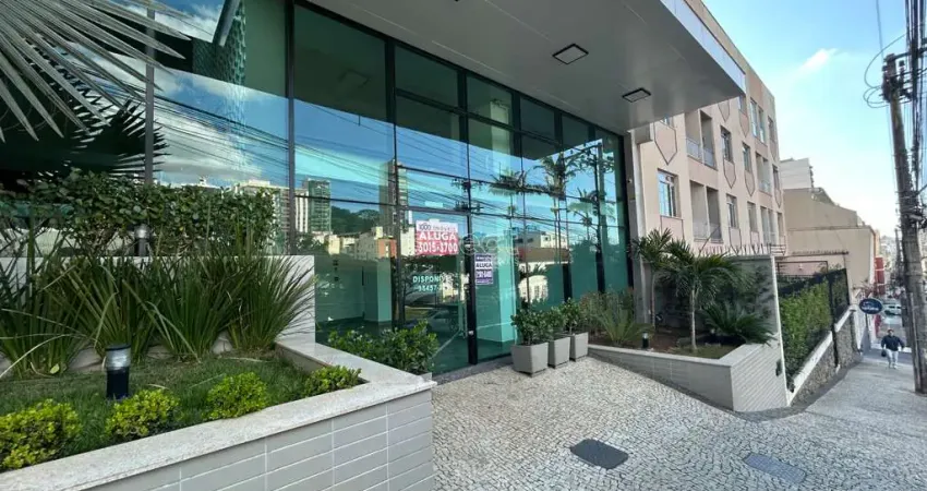 Excelente loja comercial, ampla e muito bem localizada no Centro