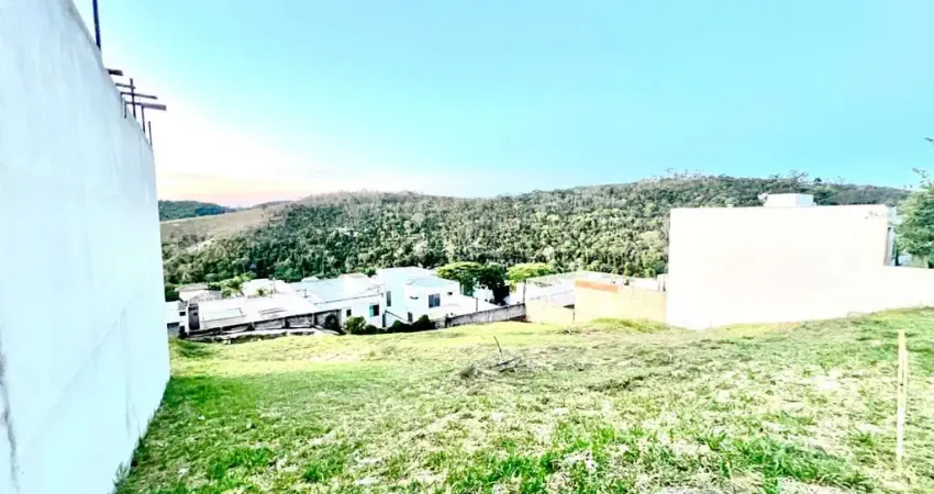 Terreno à venda no condomínio nova gramado - 420 m² com vista panorâmica e lazer completo