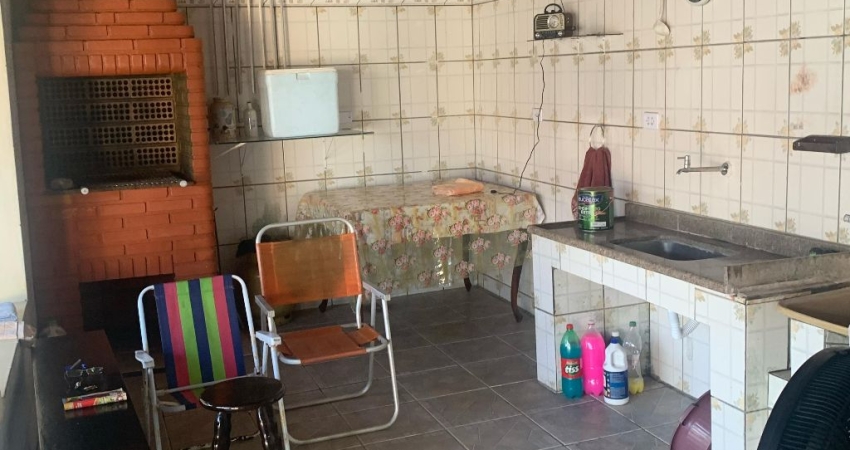 Sua Casa na Praia, á 350 mts do mar Espera por Você!