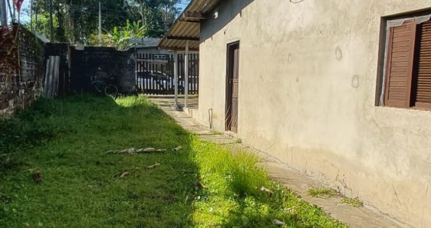 2 Casas no Mesmo Terreno – Ótima Oportunidade em Umuarama!