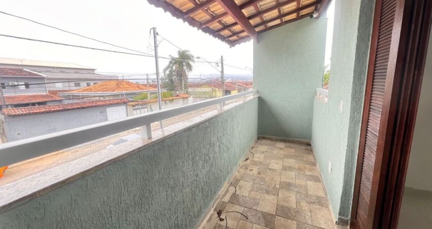 Sobrado à venda no bairro Maracanã – Praia Grande/SP