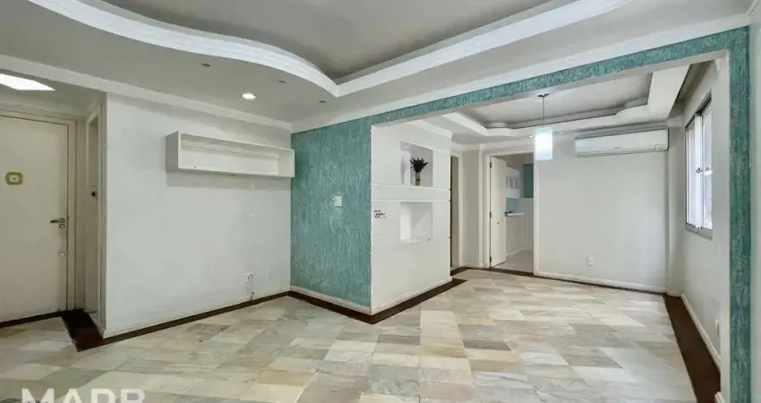 Apartamento com 2 dormitórios à venda, 82 m² por R$ 650.000,00 - Centro - Florianópolis/SC