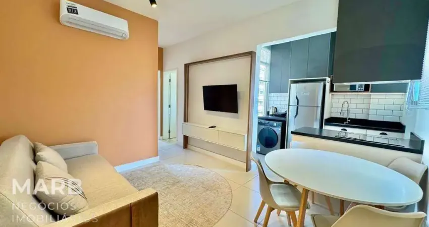 Apartamento com 2 dormitórios à venda, 50 m² por R$ 589.000,00 - Centro - Florianópolis/SC