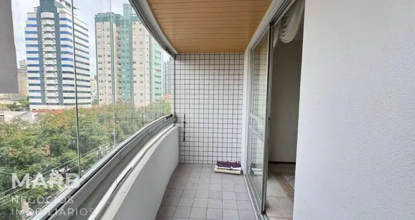 Apartamento com 3 dormitórios à venda, 113 m² por R$ 1.650.000,00 - Centro - Florianópolis/SC