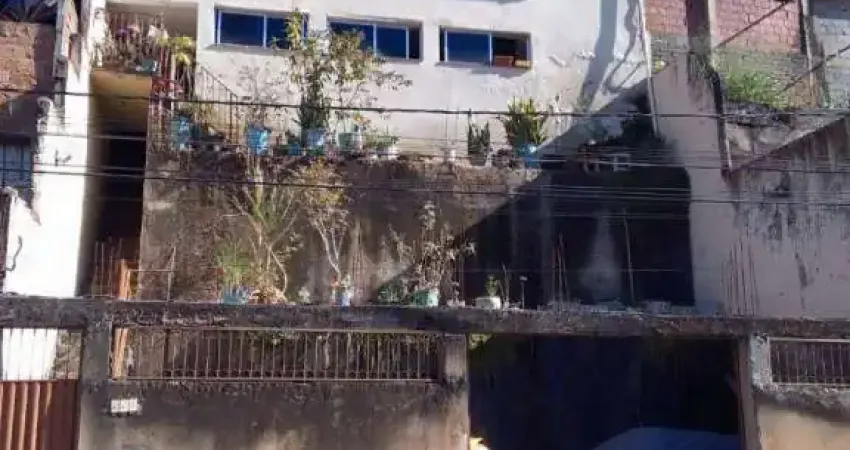 Casa com 6 dormitórios à venda, 200 m² por R$ 230.000,00 - Poço Rico - Juiz de Fora/MG