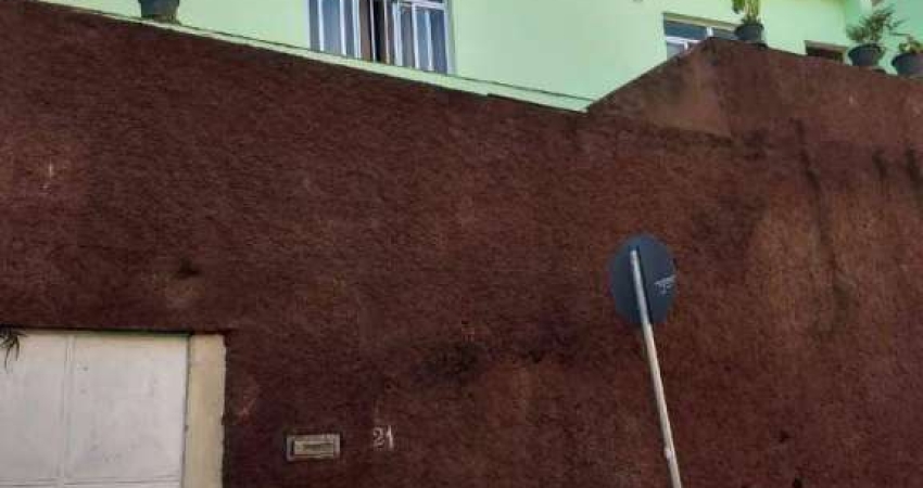 Casa com 3 dormitórios à venda, 200 m² por R$ 100.000,00 - Santa Efigênia - Juiz de Fora/MG