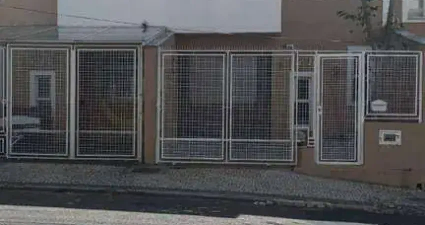 Casa com 2 dormitórios à venda, 77 m² por R$ 425.000,00 - Vivendas da Serra - Juiz de Fora/MG
