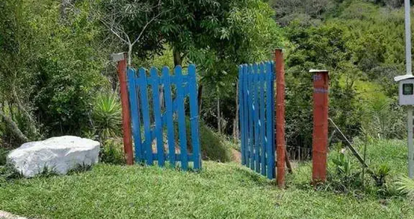 Chácara com 2 dormitórios à venda, 2100 m² por R$ 165.000 - Monte Verde Cond. Goiabal- Juiz de Fora/MG