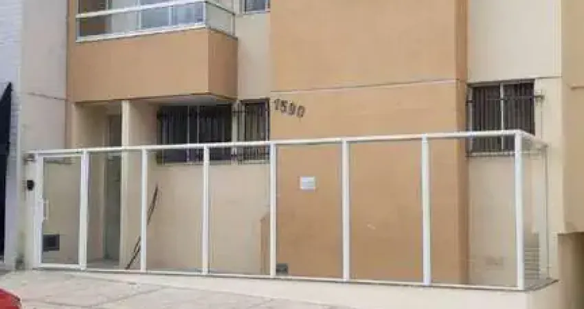 Apartamento com 2 dormitórios para alugar, 70 m² por R$ 1.300/mês + taxas - Bairu - Juiz de Fora/MG