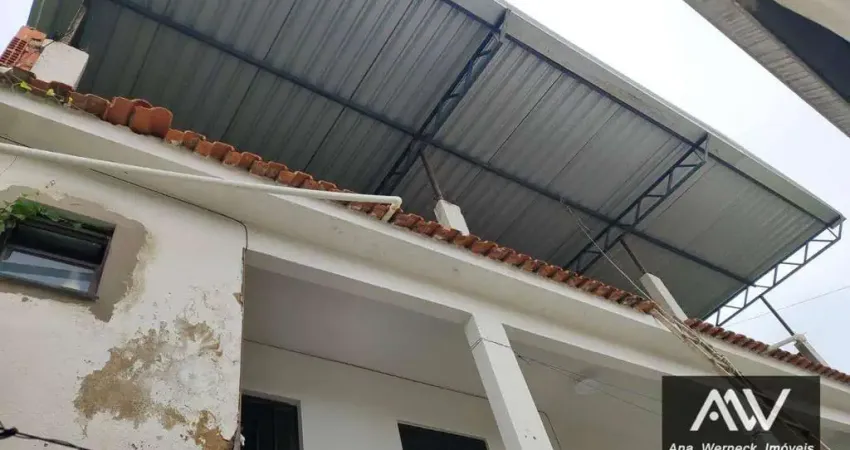 Casa com 2 dormitórios à venda, 200 m² por R$ 175.000,00 - Santa Efigênia - Juiz de Fora/MG