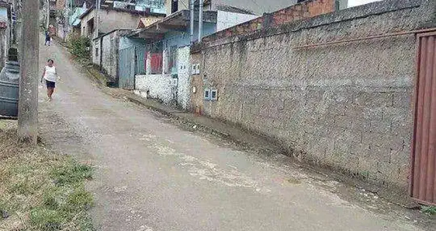 Casa com 1 dormitório à venda, 50 m² por R$ 32.000 -de entrada   Centro - Torreões (Juiz de Fora)/MG