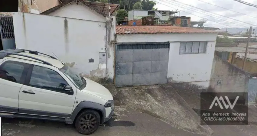 Casa com 2 dormitórios à venda, 100 m² por R$ 230.000,00 - Dom Bosco - Juiz de Fora/MG