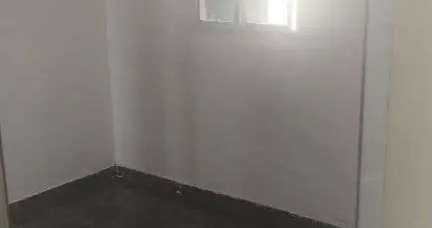 Apartamento 522 em otimo estado de conservacao, com 2 dormitorios, sala, cozinha, banheiro, area de servico e vaga de garagem