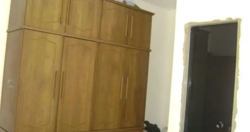 Casa com 2 quartos à venda na Rua Taquarana, 40, Jardim Itapemirim, São Paulo