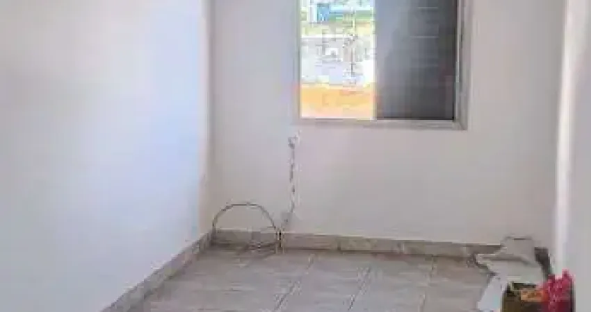 apartamento grande 2 dormitorios, ao lado da praca brasil