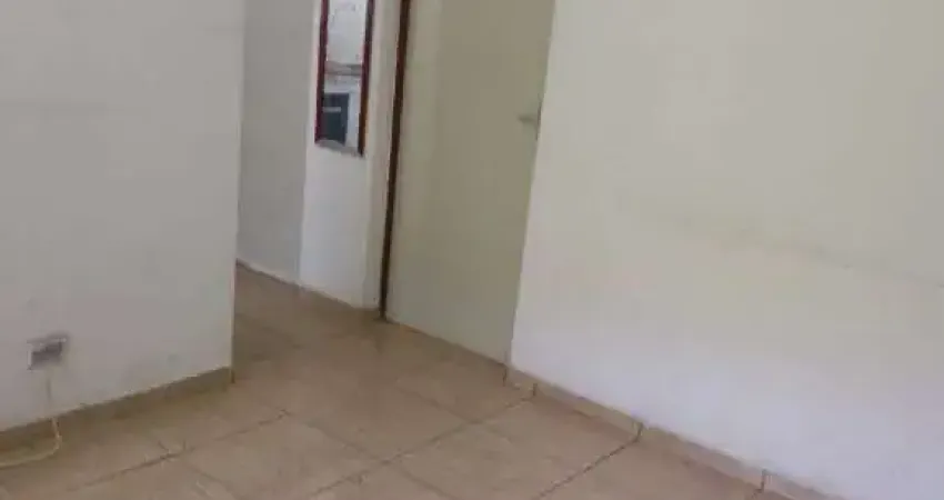 APTO A VENDA NA CID. TIRADENTES  2 DORM. COM VAGA