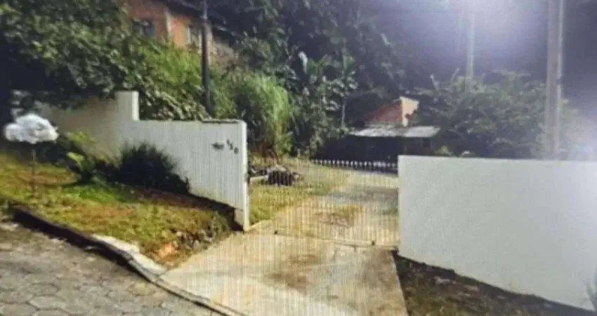Terreno à venda na Rua Paulo Schossland, 180, Nova Brasília, Joinville
