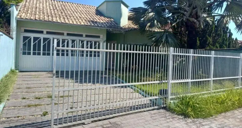 Casa à venda na Rua Frederico Eick, 216, Santo Antônio, Joinville
