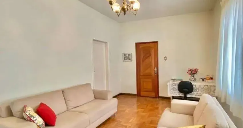 Casa com 3 quartos à venda na Rua Antônio Dias, Santo Antônio, Belo Horizonte