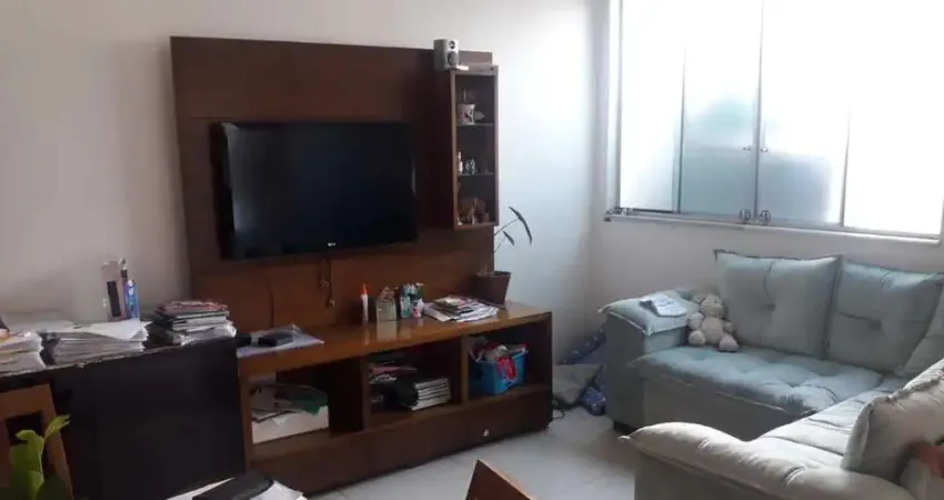 Casa Geminada com 4 quartos à venda em Belo Horizonte