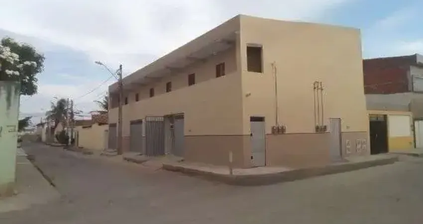 Casa com 2 quartos para alugar na Rua 107, 167, Jangurussu, Fortaleza