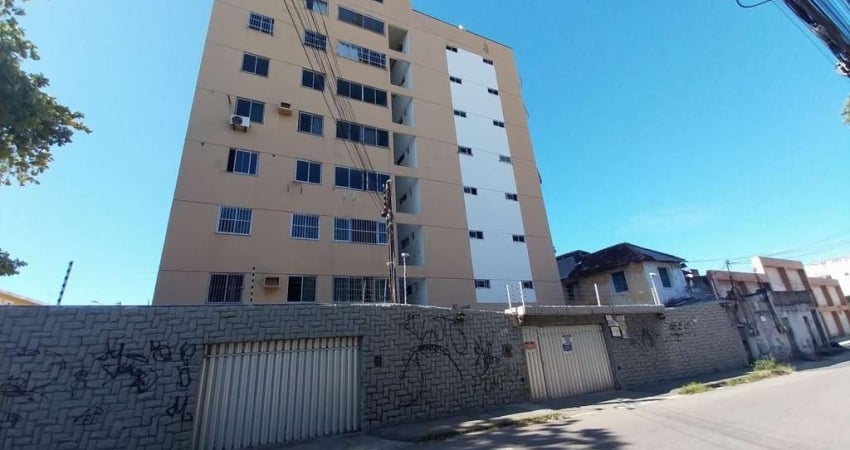 (AP2304) Apartamento medindo 75,85m² localizado no Centro